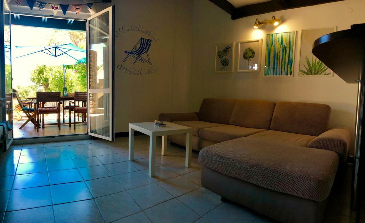Apartment Mira Novalja Exterior photo